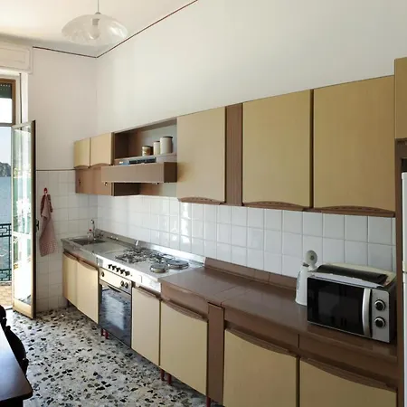 Casa Paradise Castro (Lombardy)
